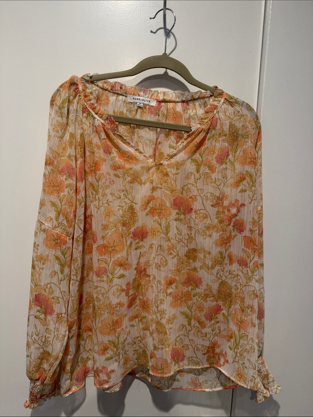 Rose & Olive Peach Floral Long-Sleeve V‑Neck Blouse